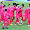 الاحمر الاولمبي يختتم استعداداته للبطولة الخليجية بمواجهة ايران وديا .. اليوم الاحمر الاولمبي يختتم استعداداته للبطولة الخليجية بمواجهة ايران وديا .. اليوم