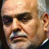 طارق الهاشمي يؤدي العمرة