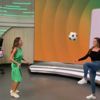 بالفيديو.. مذيعتان برازيليتان تلعبان كرة القدم في الاستديو