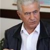 عباس زكي يهاتف قائد مجموعة عملية "دلال المغربي" ويقنعه بفك الاضراب عباس زكي يهاتف قائد مجموعة عملية "دلال المغربي" ويقنعه بفك الاضراب