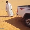 بالفيديو.. سعوديون يبتكِّرون طريقة لتشغيل بطارية سيارتهم