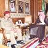 الأمير سلمان يستقبل وزير الدفاع اليمني