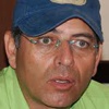 "مع أصدقاء".. مرثية للصداقة والزمن الجميل