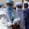 مالي : الطوارق يرفضون تسليم سلاحهم ويطالبون ببعثة دولية في مالي مالي : الطوارق يرفضون تسليم سلاحهم ويطالبون ببعثة دولية في مالي