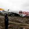 ارتفاع حصيلة ضحايا حادث طائرة إسطنبول إلى 3 قتلى و179 مصابا