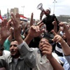 اشتباك بين قوات الجيش ومتظاهرين قرب وزارة الدفاع المصرية