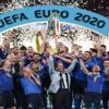 كأس أوروبا: شهر من التنافس بدءاً من حادث إريكسن إلى تتويج إيطاليا