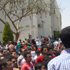 طلاب جامعة القاهرة يهددون بقطع الطريق