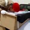 مسلحون يقتلون خمسة جنود عراقيين ومحتجون سنة يشكلون “جيشا”