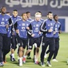 العابد ونامي يشاركان في تدريبات الهلال والفريق يطير إلى دبي غدا