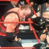 مصارعة - WWE - بالصور: ليلة المصارعة التي انكشفت فيها عورة الشيطان الأحمر