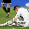 شاهد حزن رونالدو بعد الخروج من دوري أبطال أوروبا (صور) شاهد حزن رونالدو بعد الخروج من دوري أبطال أوروبا (صور)