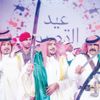 أمير القصيم يشهد حفل الأهالي ويشاركهم بـ«العرضة»