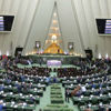 نواب إيرانيون يطالبون روحاني بمراجعة العلاقات مع الإمارات بعد تصريح قرقاش