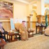 بدر بن سلطان يستقبل رئيس مجلس الجمعيات الأهلية بمنطقة مكة