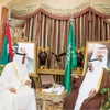 محمد بن زايد: فقدنا أخاً عزيزاً أسهم مع أخيه خليفة في تمتين أواصر البلدين