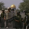 الفلسطينيون يتصدون لاقتحام الأقصى