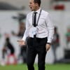 أروابارينا يطالب لاعبي شباب الأهلي بالتركيز أمام النصر أروابارينا يطالب لاعبي شباب الأهلي بالتركيز أمام النصر