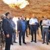 المنفي يتأبط بندقية عمر المختار