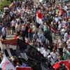 الآلاف في «التحرير» بعد صلاة الجمعة لمرسي: «ارحل»