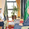 أمير تبوك يلتقي القنصلين الأمريكي والفرنسي