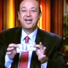 بالفيديو.. شردي يُسلّم أديب 100 دولار لفوزه بالرهان على نتيجة الاستفتاء