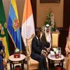سمو الأمير ورئيس كوت دي فوار يترأسان المباحثات الرسمية بين الجانبين سمو الأمير ورئيس كوت دي فوار يترأسان المباحثات الرسمية بين الجانبين