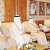 وزير الدفاع يطلع على انجازات «الجاسر الخيرية» وزير الدفاع يطلع على انجازات «الجاسر الخيرية»
