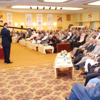 مركز المعلومات يوصي بإلزام نائب البرلمان بالمشاركة
