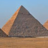 مصر تنفي قبول عرض خليجي لبيع أو تأجير آثارها