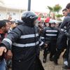 الداخلية المغربية تحقق مع مروجي صور مفبركة عن أحداث جرادة الداخلية المغربية تحقق مع مروجي صور مفبركة عن أحداث جرادة