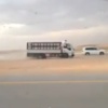 فيديو: سوبرمان يظهر في السعودية لمساعدة رجال الشرطة