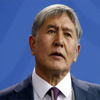 تقرير: متظاهرو قرغيزستان يقتحمون البرلمان ويطلقون سراح الرئيس السابق