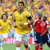 تسديدة رائعة من لويز تقود البرازيل للفوز على كولومبيا في كأس العالم