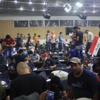 الرئيس العراقي يدعو لاجتماع والمتظاهرون يعتصمون