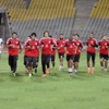 المنتخب الوطني يلعب أمام غينيا بالقميص الأحمر