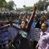 متظاهرو«الدستورية» يهتفون : «لاإله إلا الله حرر مصر من القضاة»