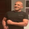 "قبل التمثيل والشهرة".. محمد لطفي يكشف عن صورة نادرة له