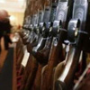 أمريكا تبحث وقف العنف باستخدام الأسلحة النارية