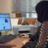 فتاة تضرب موعداً لـ 5000 معجب بمجمع تجاري في السعودية فتاة تضرب موعداً لـ 5000 معجب بمجمع تجاري في السعودية