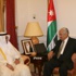 رئيس الوزراء يستقبل وزير العدل والشؤون القانونية الكويتي
