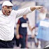 مدرب الرائد يلوح بالرحيل