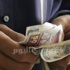 «الأوروبى» يعتزم تخفيض ديون مصر وإسرائيل مقابل إصلاحات ديمقراطية