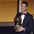 البرتغالي كريستيانو رونالدو يتوج بجائزة الكرة الذهبية 2014