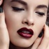 أحمر الشفاه الداكن هل يليق بك؟
