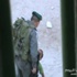 فيديو يظهر جنديين إسرائيليين يضربان طفلا فلسطينيا فيديو يظهر جنديين إسرائيليين يضربان طفلا فلسطينيا