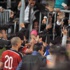 لاعبو المنتخب يحتفلون بالفوز على النسور بالغناء والرقص