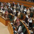 الحكومة الكويتية تدعو أمير البلاد إلى حل البرلمان