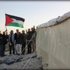 فلسطينيون يبنون خياما تزامنا مع زيارة أوباما فلسطينيون يبنون خياما تزامنا مع زيارة أوباما