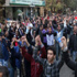 المئات في الإسماعيلية يهددون بإضرام النيران في مجمع المحاكم مطالبين بالقصاص المئات في الإسماعيلية يهددون بإضرام النيران في مجمع المحاكم مطالبين بالقصاص